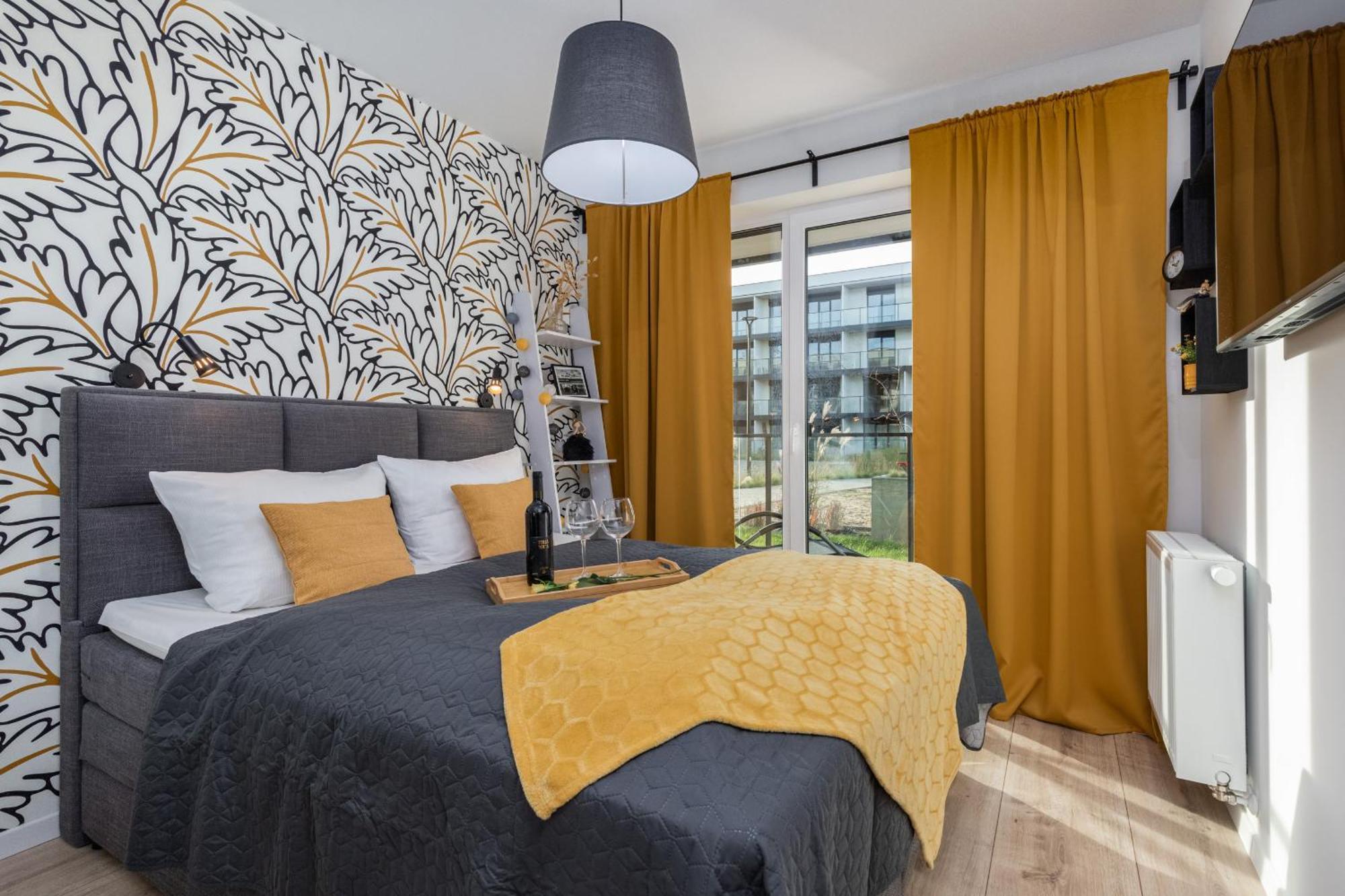 Dziwnow Luxurious Apartment No1 By The River By Renters Prestige Bagian luar foto